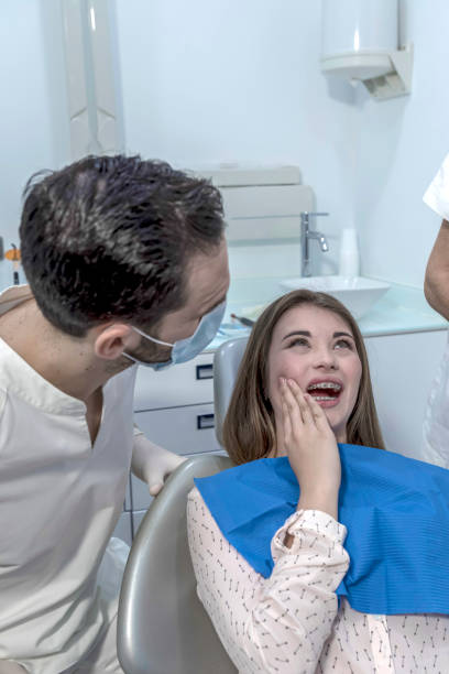 Best Tooth Pain Emergency Relief  in Devine, TX
